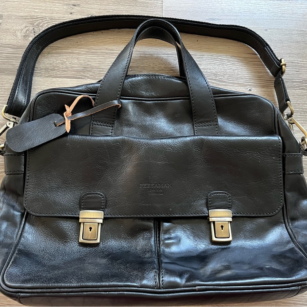 Persaman briefcase